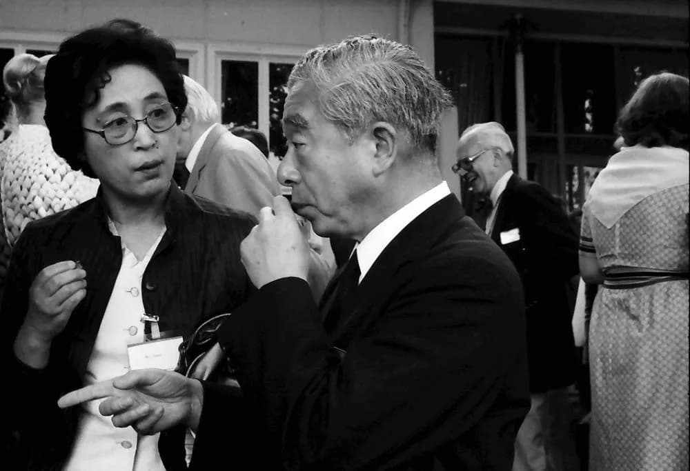 Kenichi Fukui - 33. Tagung 1983 Chemiker: Frau Fukui, Kenichi Fukui