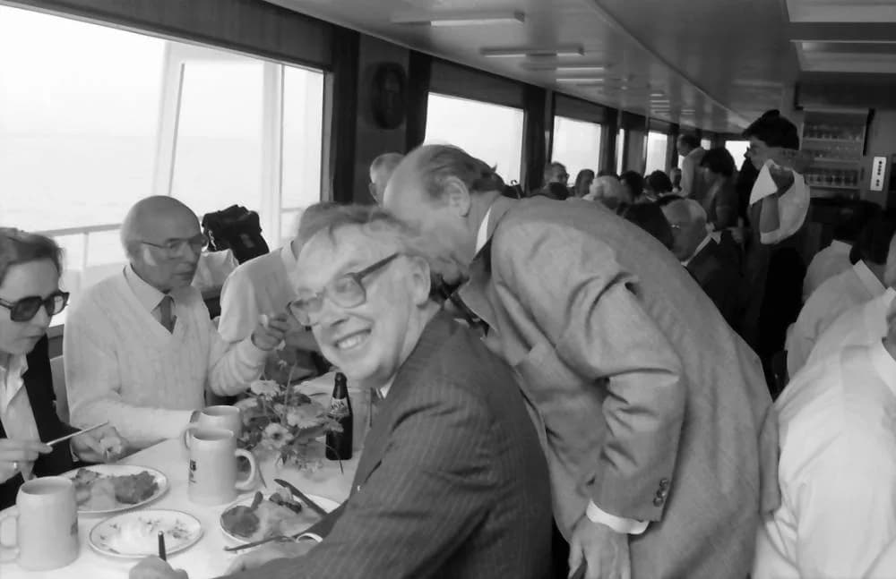 Renato Dulbecco - 31. Tagung 1981 (29.6.-3.7.) Mediziner; Pressekonferenz: Frau Dulbecco, Renato Dulbecco, vorn James D. Watson, E. v. Khuon