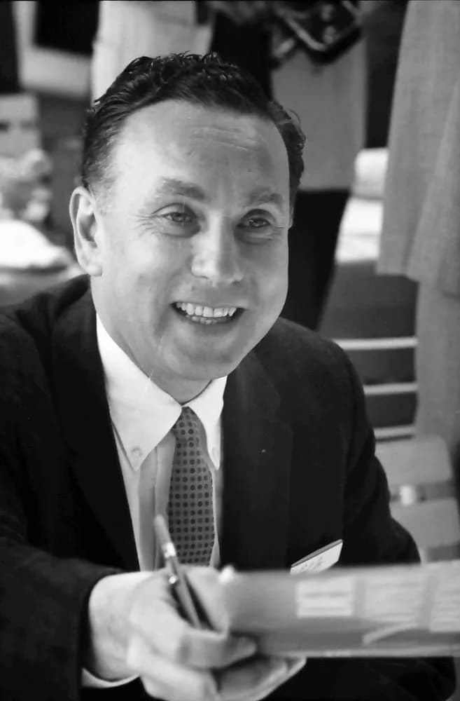 Robert Hofstadter - 12. Tagung 1962 Physik; Bayrisches Frühstück: Robert Hofstadter