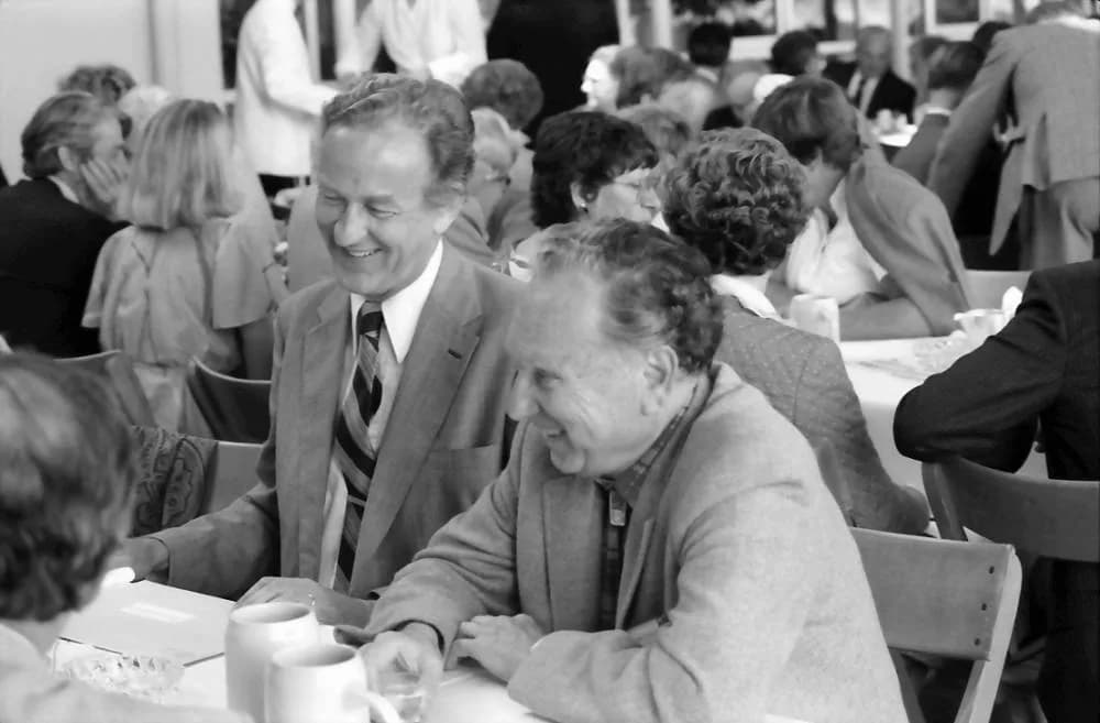 Robert Hofstadter - 35. Tagung 1985 Physik; Bayrisches Frühstück: L. Eckerberg, Robert Hofstadter