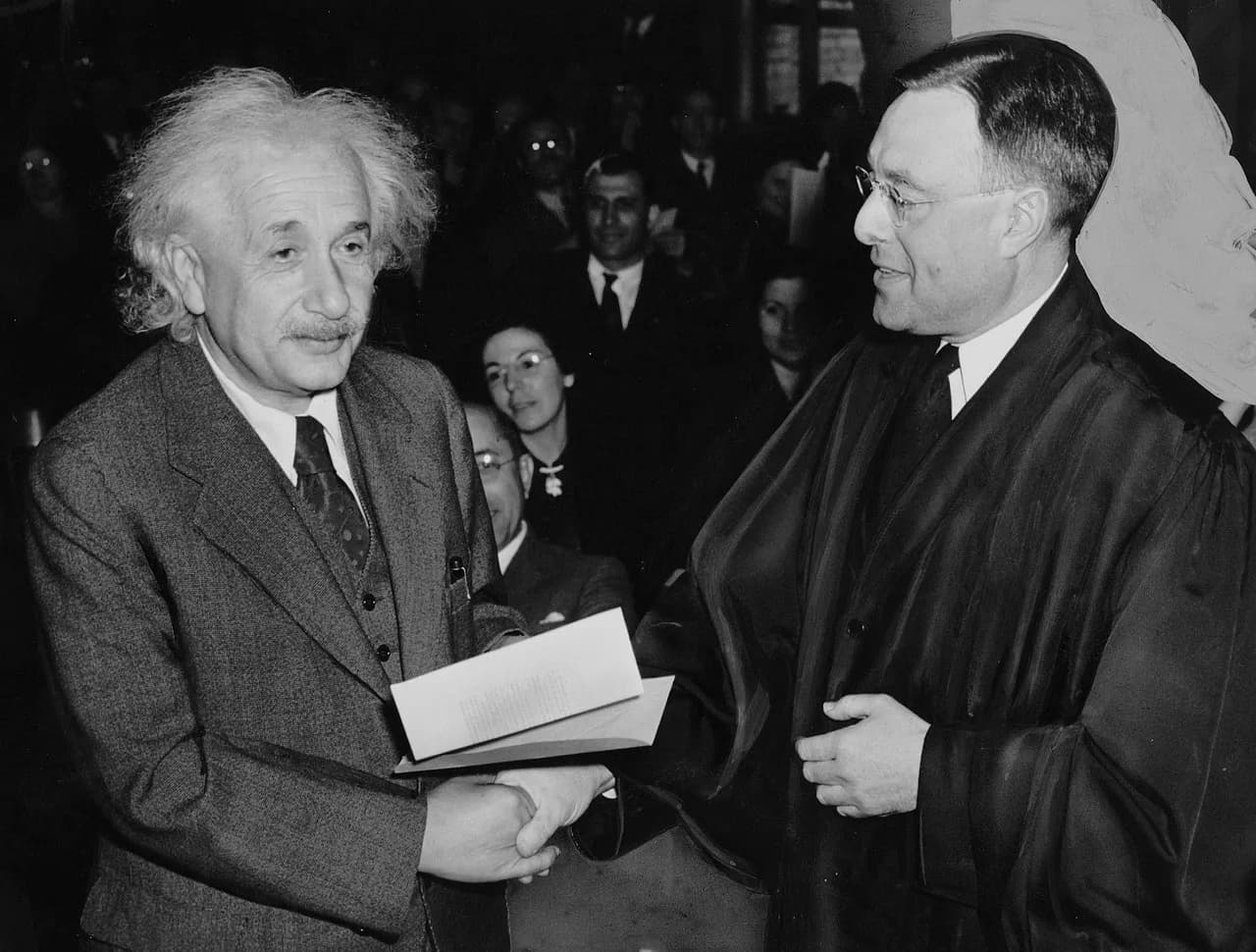 Heinrich Rohrer — albert einstein, scientists, physicist, genius, judge phillip forman, handshake, shaking hands, hand over, american citizenship, mathematician, albert einstein, albert einstein, albert einstein, albert einstein, albert einstein