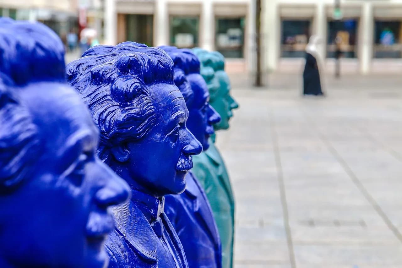 Herbert Kroemer — albert einstein, ulm, sculpture, exhibition, physicist, bust, münsterplatz, art, ulm minster, blue, row, albert einstein, albert einstein, albert einstein, albert einstein, albert einstein