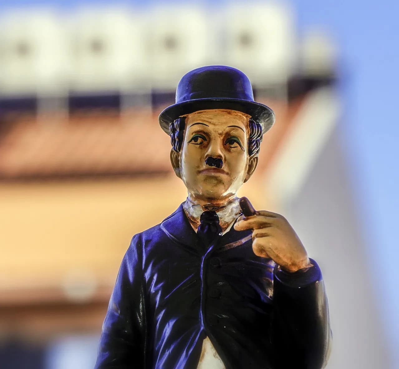 Park Yong-ha — charles cháplin, actor, sculpture, statue, charlie chaplin, comedian, comic actor, bowler hat, mustache, silent film, theater, cinema, charlot, actor, actor, actor, actor, actor, charlie chaplin, charlie chaplin, comedian, theater, cinema, cinema