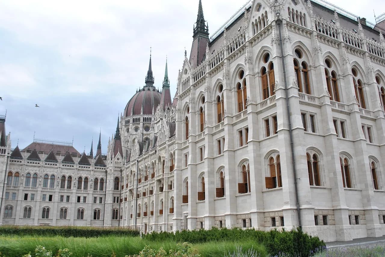 Imre Lakatos — parliament, architecture, formation is defined by, hungary, eclectic, imre steindl