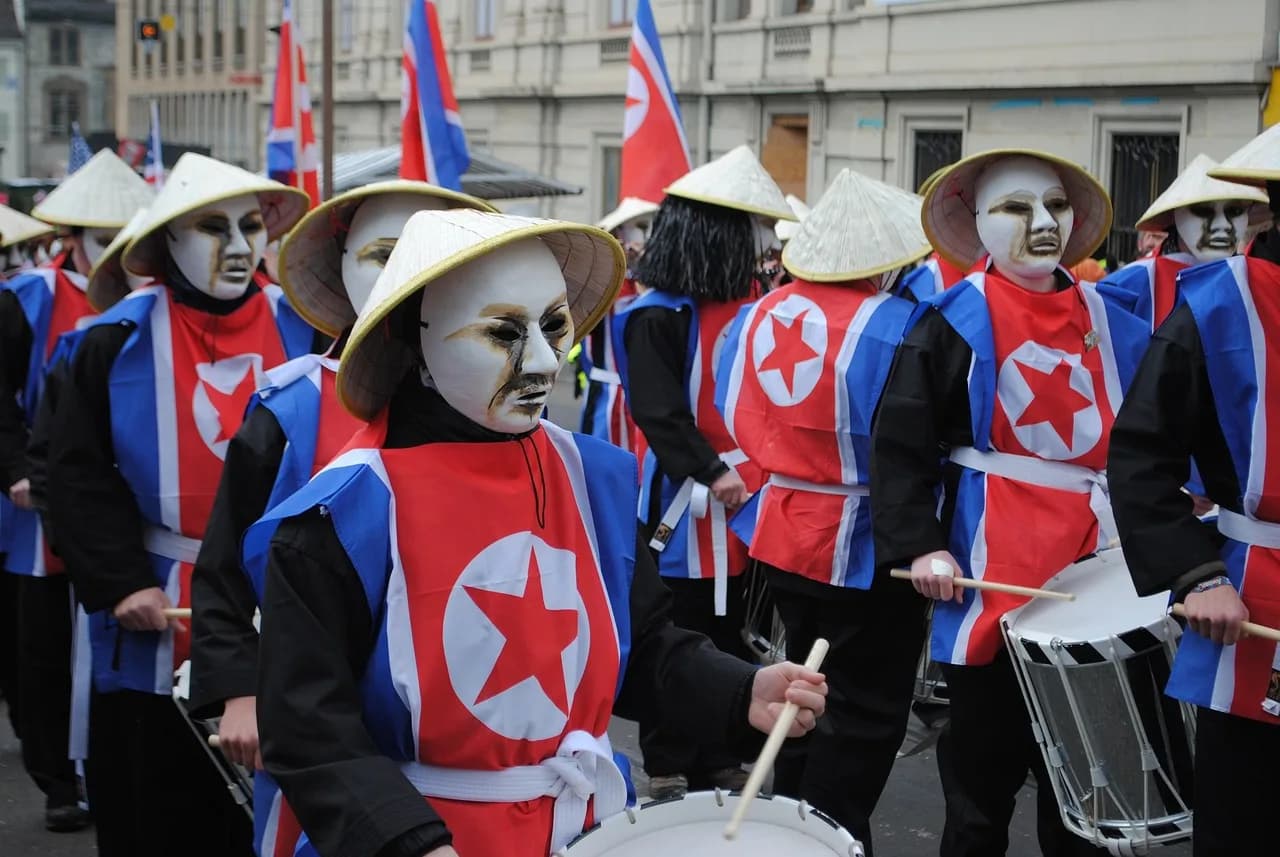 Kim Jong-nam — costume, basler fasnacht, kim jong-un's troupe