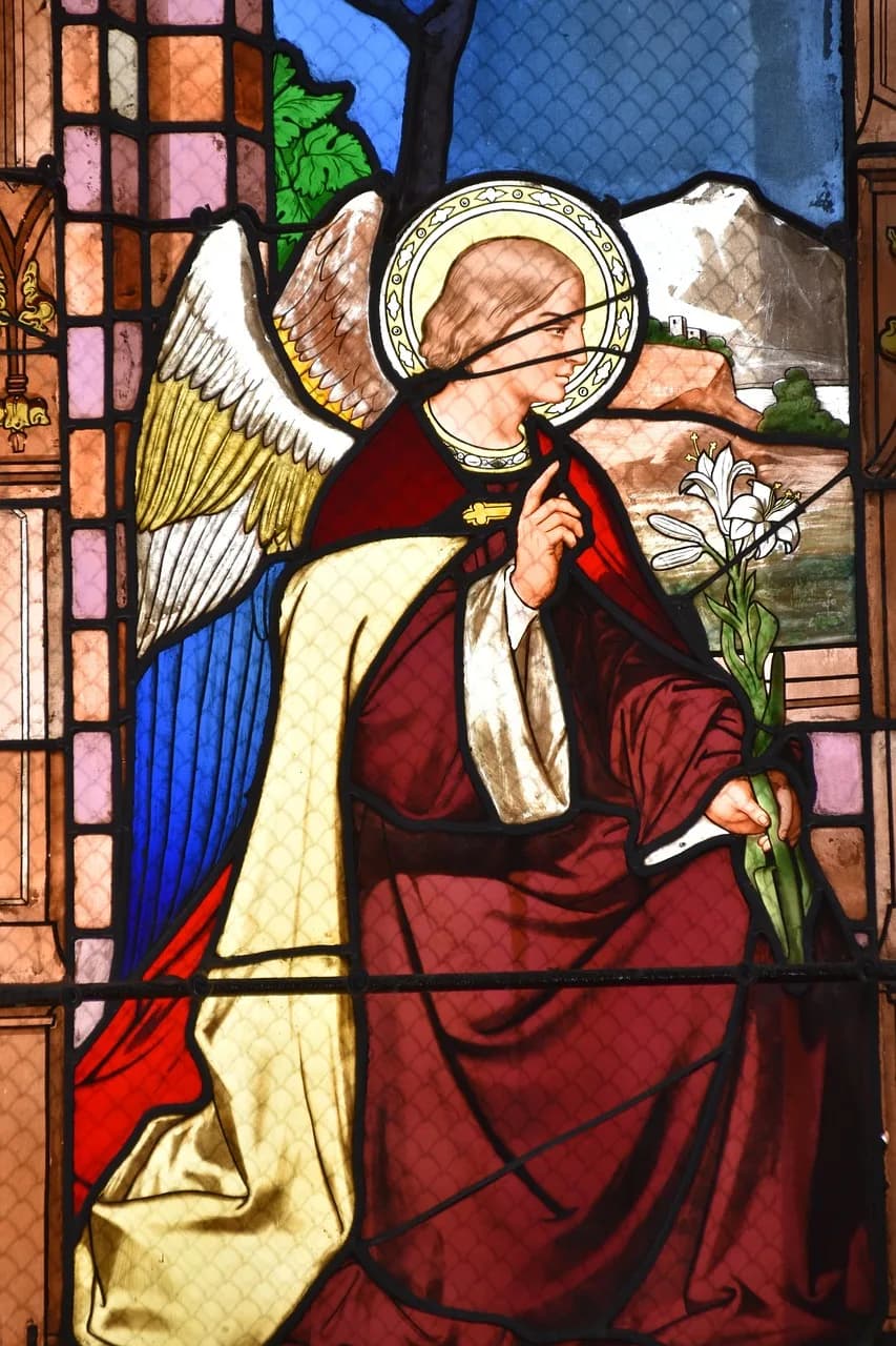 Anthony Minghella — stained glass, church of st anthony lôches, indre-et-loire, religion, heritage, light, color, religious