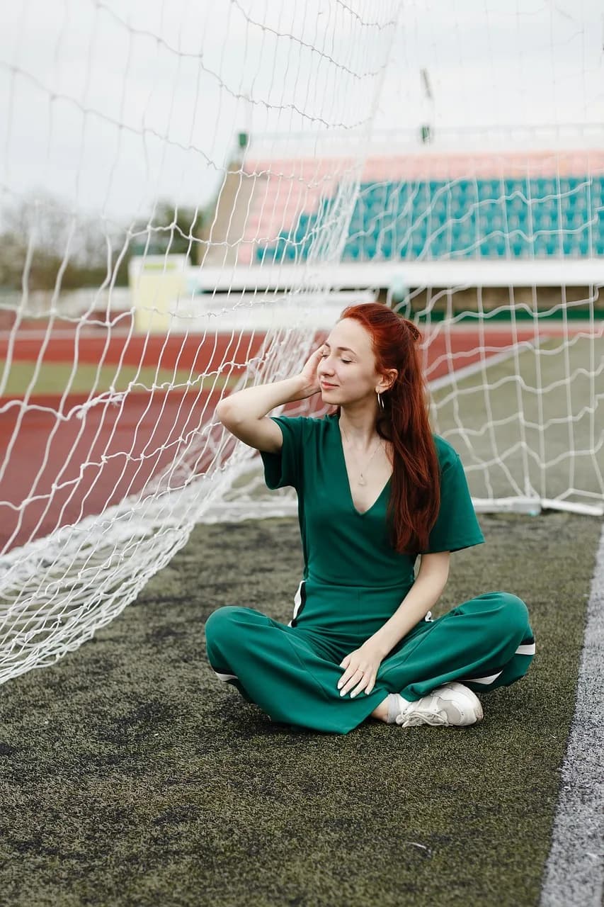 Hiroaki Sato — football, young woman, sports, dynamo, gate, redhead, girl, goal