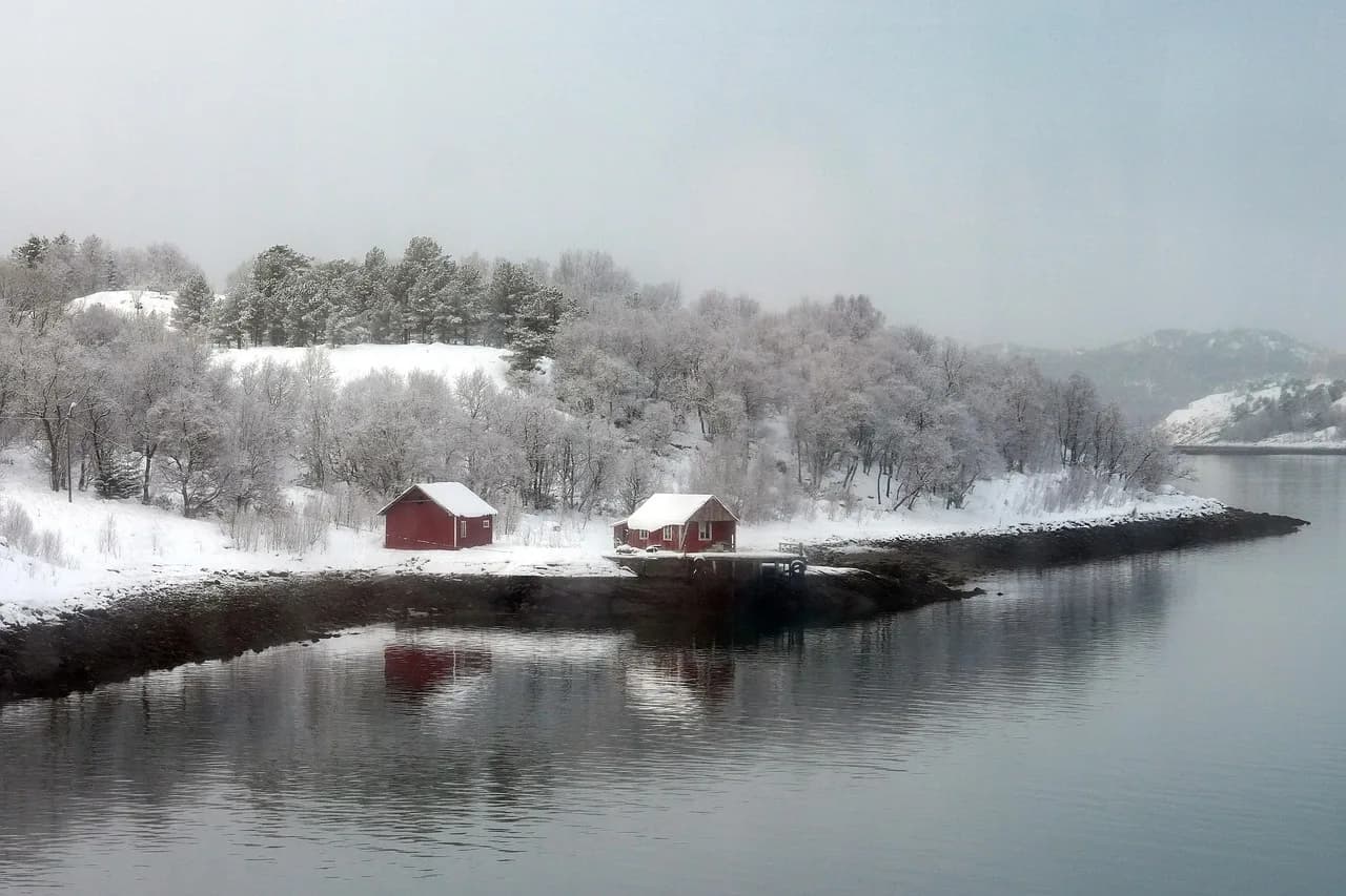 Margaret, Maid of Norway — norway, winter, snow, nature, atlantic, riverside, houses, landscape, fjord