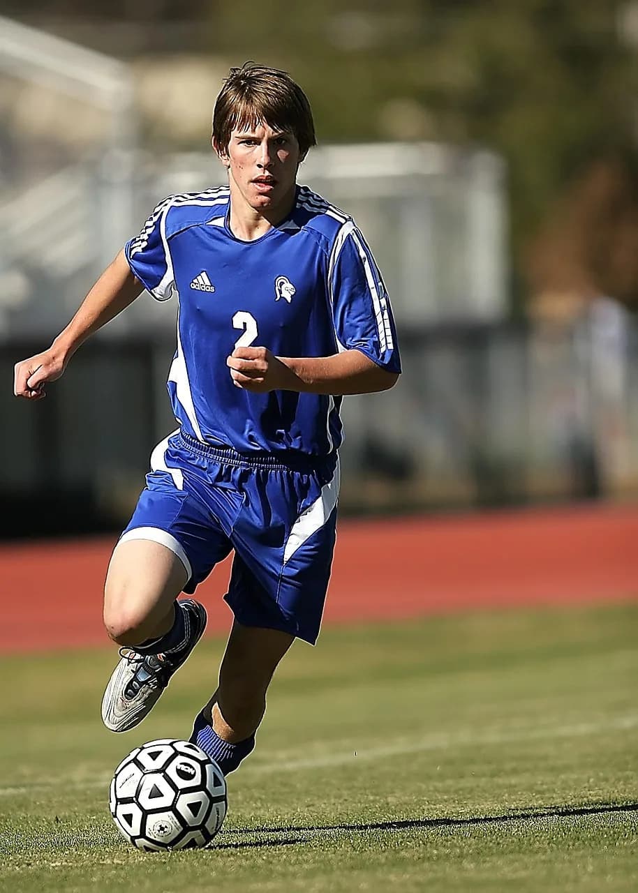 Hiroshi Saeki — soccer, football, soccer player, football player, sport, ball, game, player, field, grass, boy, competition, action, soccer ball, sports balls, kicking, football game, action photo, nature, kick, attacker