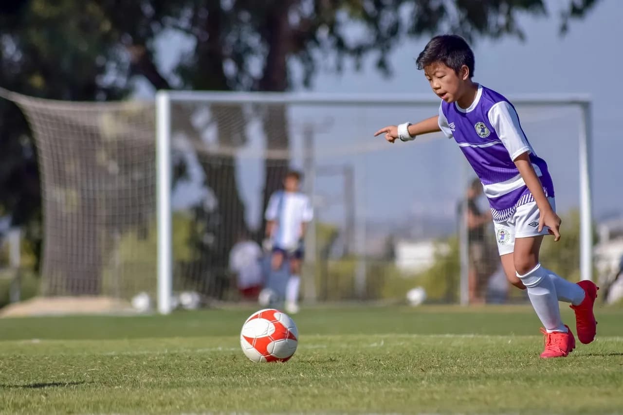 Hiroshi Saeki — boy, sport, football, soccer, footballer, game, ball, player, field, kid, young, childhood, playing, fun, competition, football, football, football, football, football, soccer, soccer, soccer, soccer