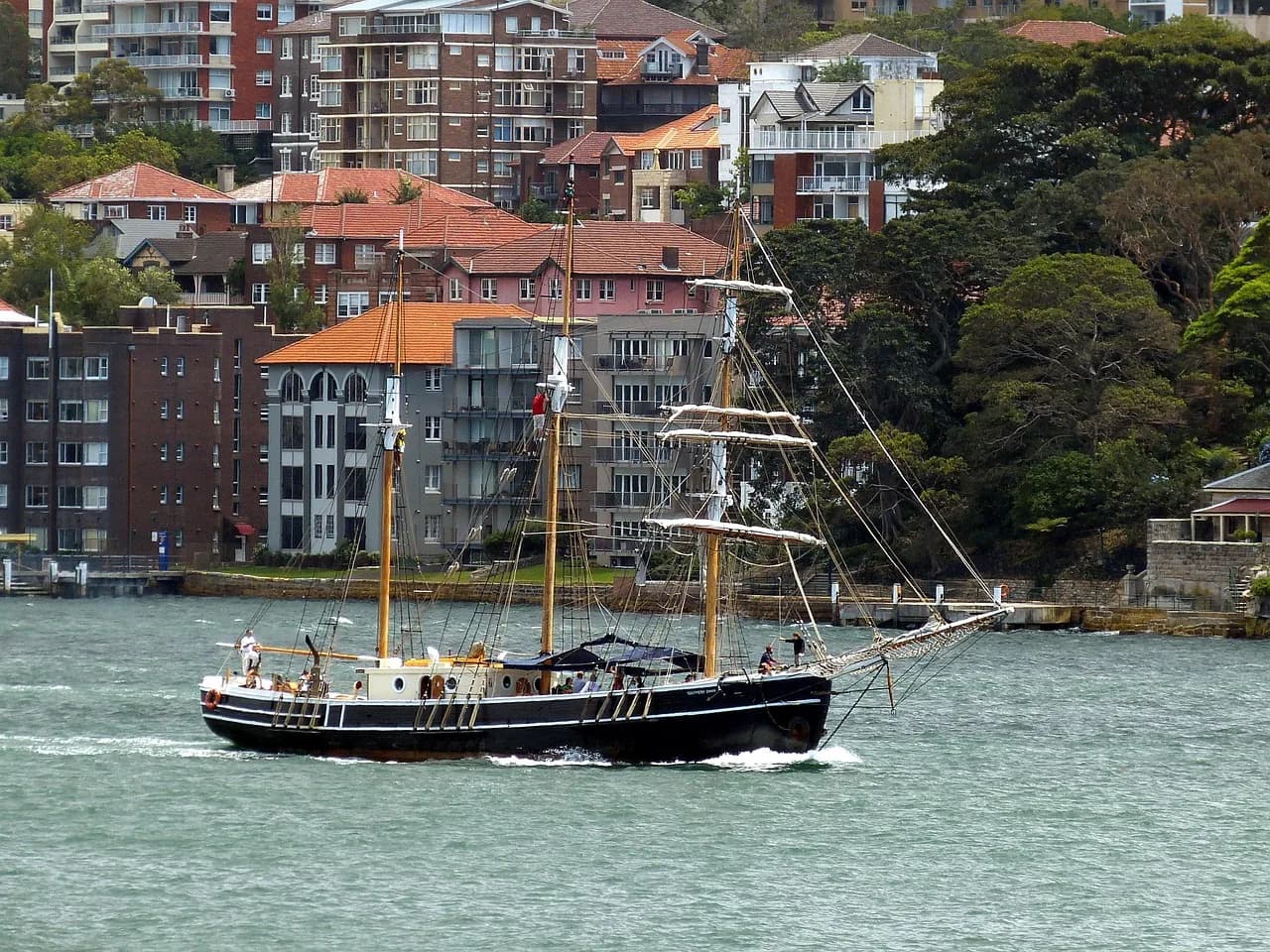 Sidney Sheldon — sidney, port, australia, city, water, tourism, nature, bay, vacations, ship, sailing ship, masts, sailor, sail