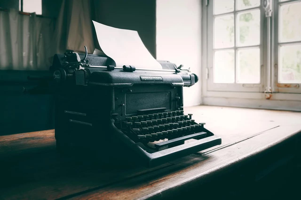 Robert Fogel — typewriter, write, old, vintage, author, writer, retro, wisdom, paper