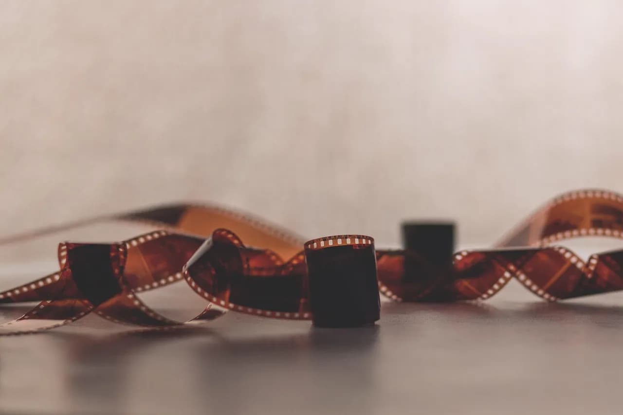 Robert Curl — filmstrip, negatives, photography, photos, pictures, retro, roll of film, film, vintage, oldtimer, old, nostalgia, nostalgic, film, film, film, film, film
