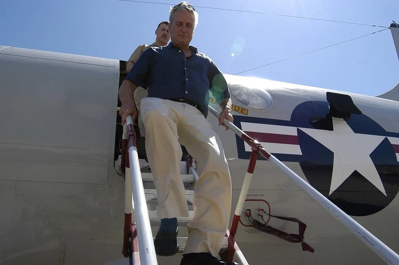 Michael Jeter — michael douglas, sicily, actor, celebrity, movies, film, cinema, famous, outside, plane, michael douglas, michael douglas, michael douglas, michael douglas, michael douglas