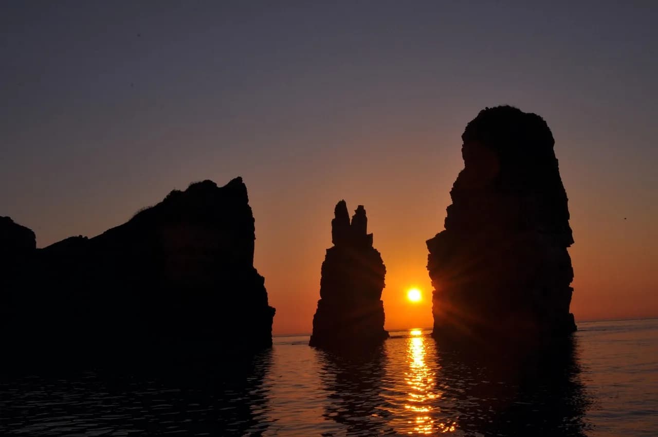 Joe Alaskey — travel, baengnyeongdo, dumujin, camel joe, nature, ocean