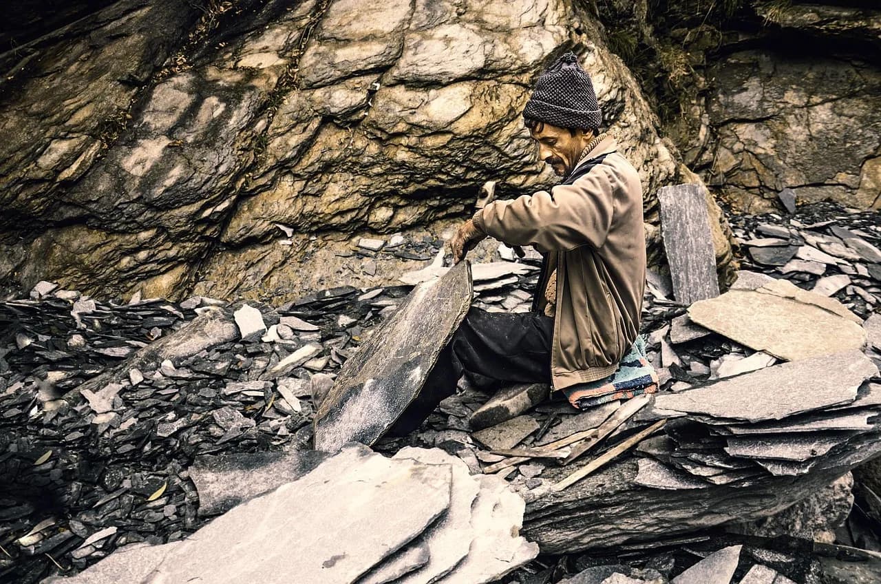 Raymond Carver — labor, india, stone carver, himachal pradesh, dharamshala, hills, hill people, sabnam rai, photography, brown photography, stone carver, stone carver, himachal pradesh, himachal pradesh, himachal pradesh, himachal pradesh, himachal pradesh, dharamshala, dharamshala