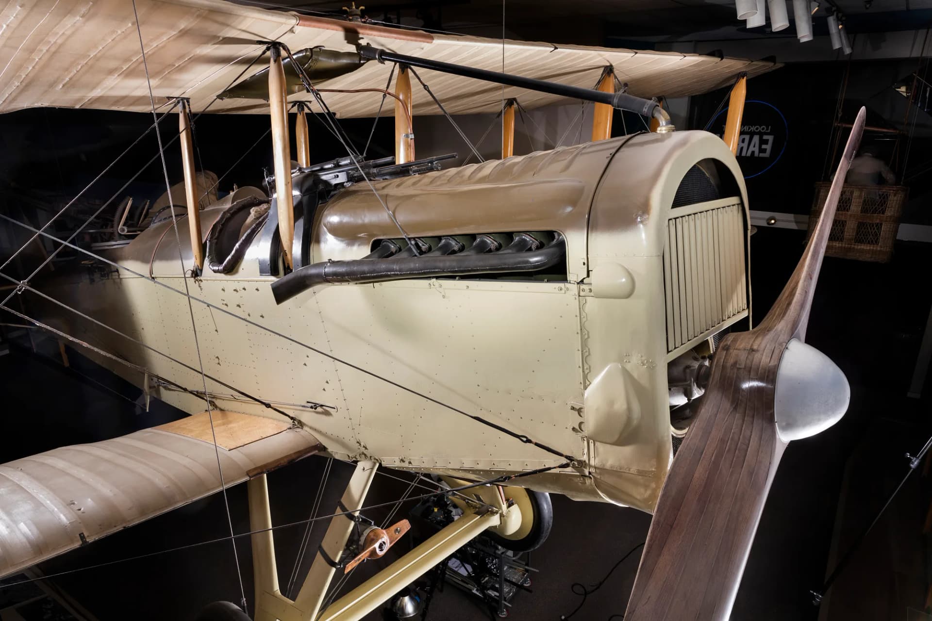 Robert Robinson - Dayton-Wright DH-4