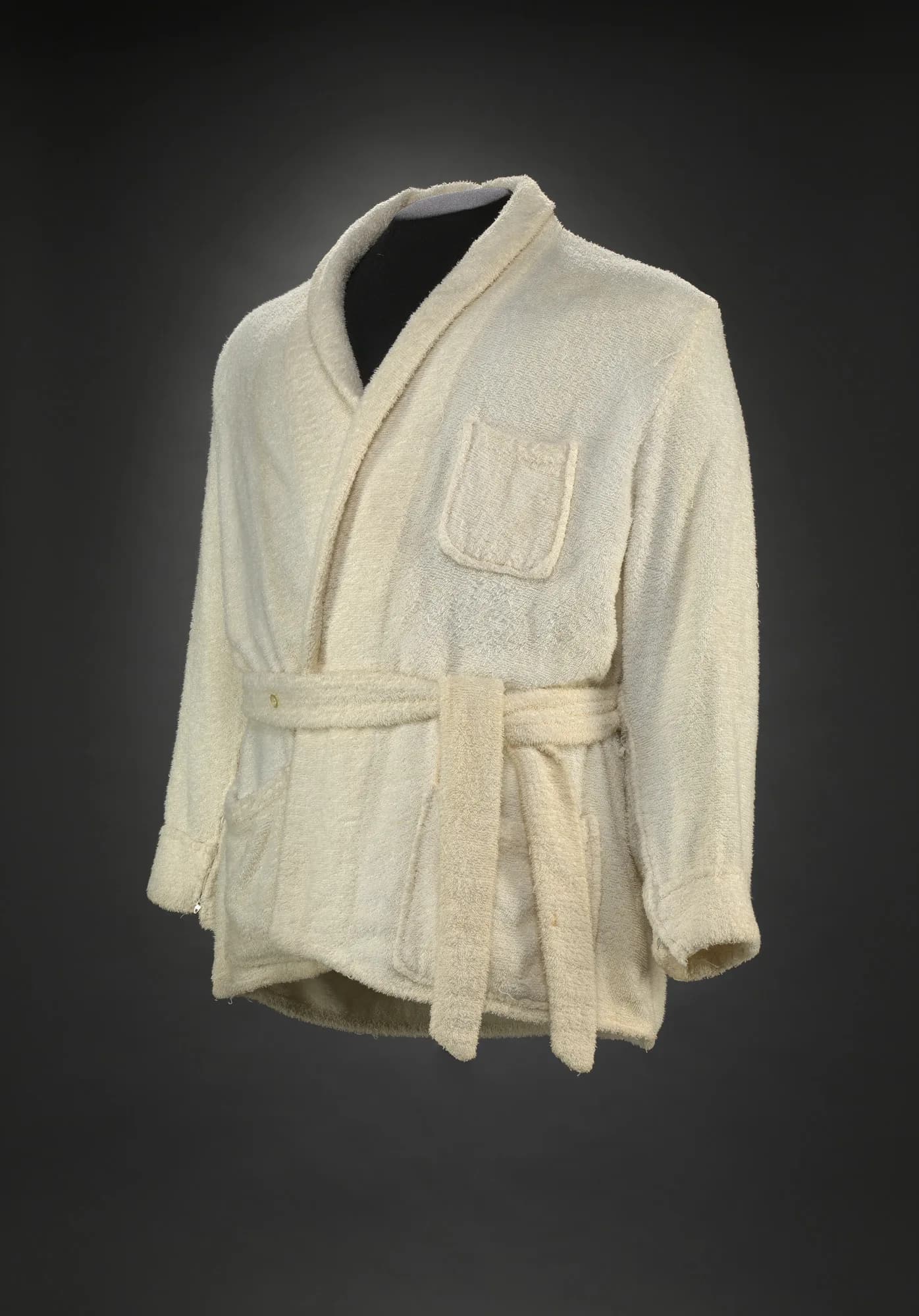 Michael Smith - Boxing robe worn by Sugar Ray Robinson