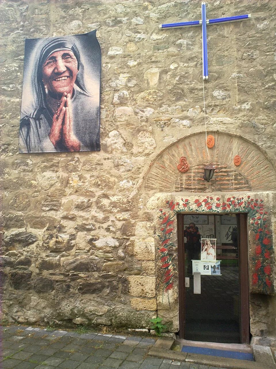 Mother Teresa - 010720115342

Macedonia