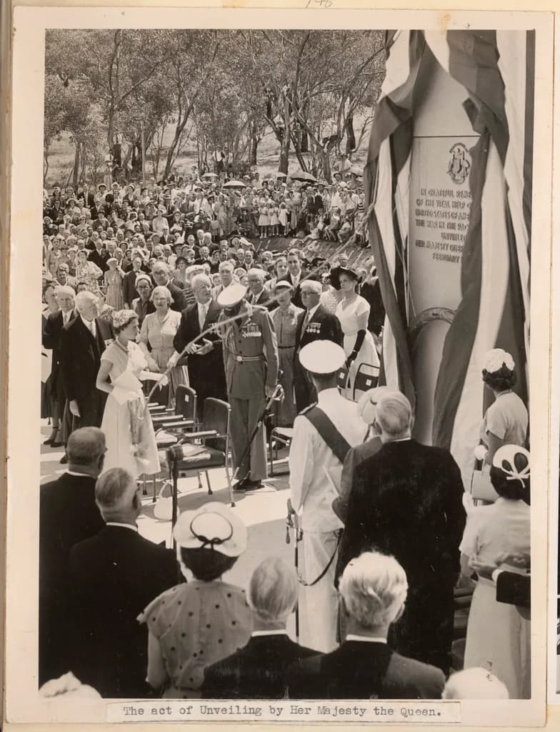 Elizabeth II - The act of unveiling by Her Majesty the Queen [Elizabeth the Second at the official unveiling of the Australian American Memorial, Canberra, 16 February 1954].