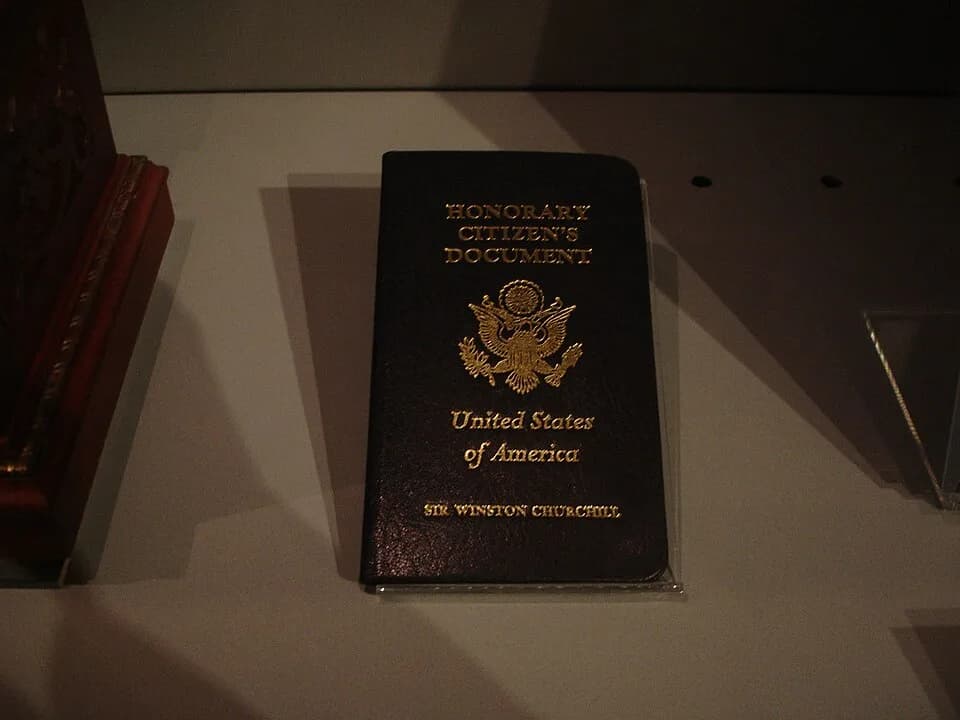 Winston Churchill - Winston Churchill's Honorary Citizen of the United States passport