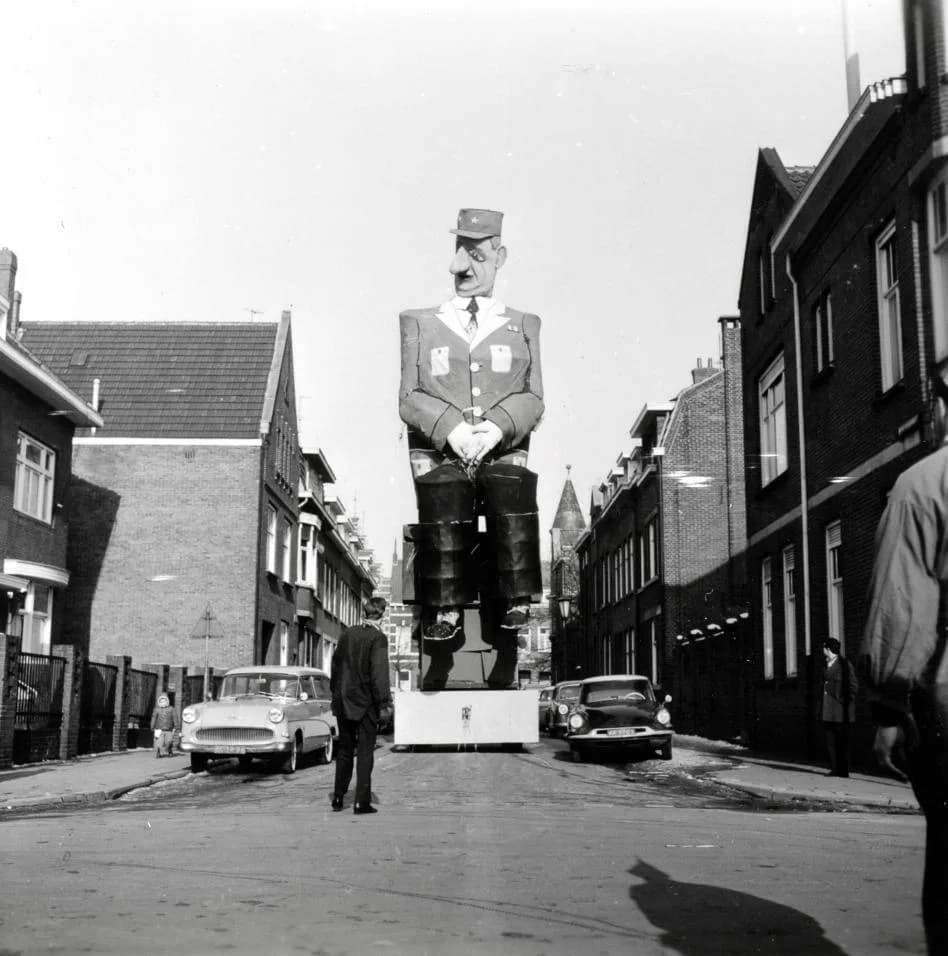 Charles de Gaulle - Nationaal Archief / Spaarnestad Photo / Cevirum, http://www.spaarnestadphoto.nl/component/option,com_memorix/task,result/searchplugin,theme/Itemid,60/ThemeID,8315/lang,nl/
Carnaval