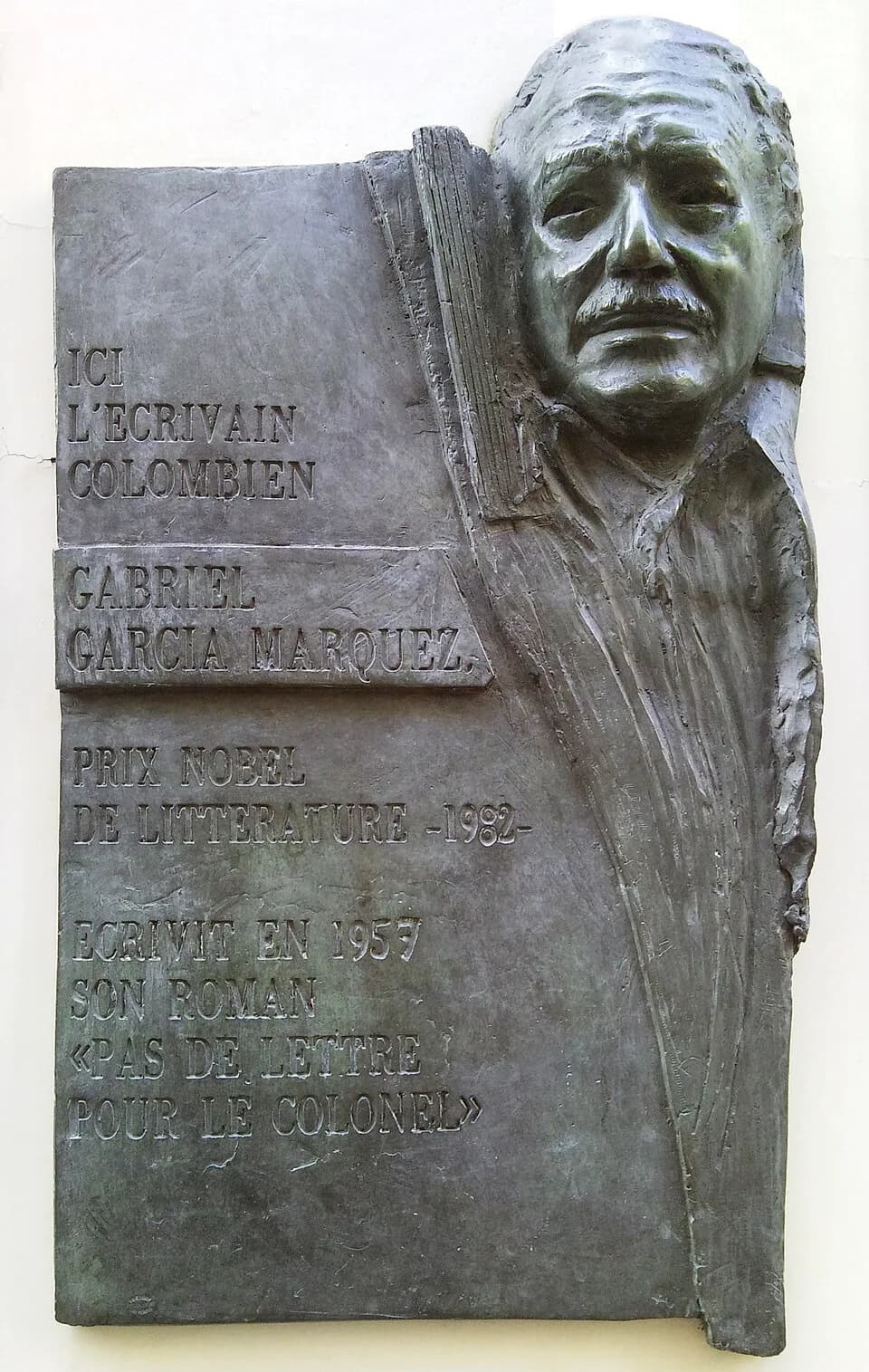 Gabriel García Márquez - Gabriel García Márquez plaque - Rue Cujas, Paris 5.