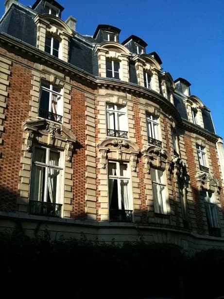 Albert Camus - Rue de  Chanaleilles 4