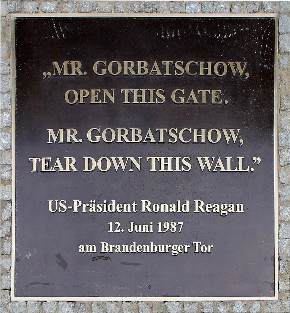 Mikhail Gorbachev - Memorial plaque, Ronald Reagan, Axel-Springer-Straße 65, Berlin-Kreuzberg, Germany