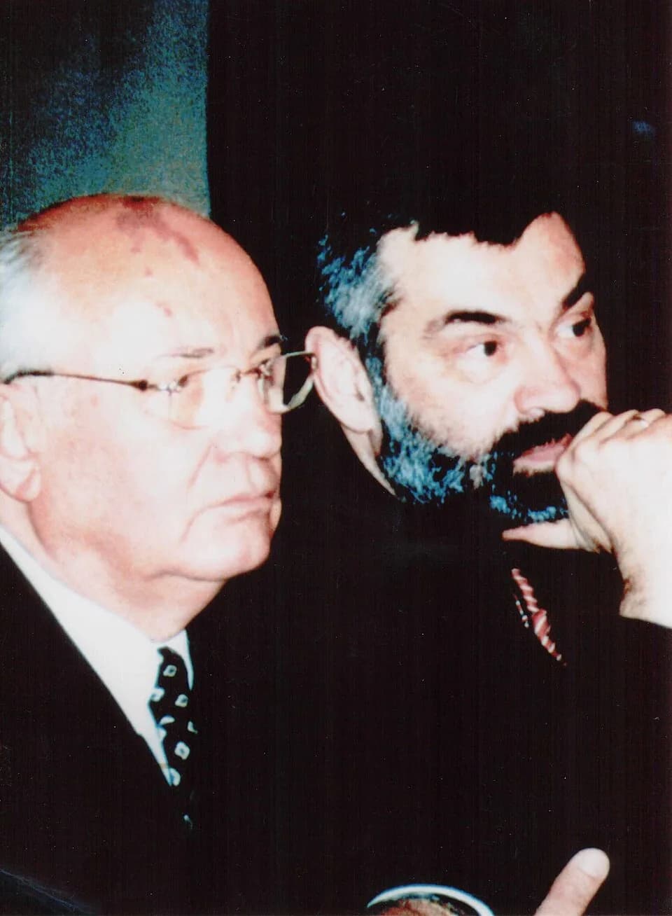 Mikhail Gorbachev - Совместная конференция с бывшим президентом СССР Михаилом Сергеевичем Горбачевым. Прошла очень доброжелательно и искренне.