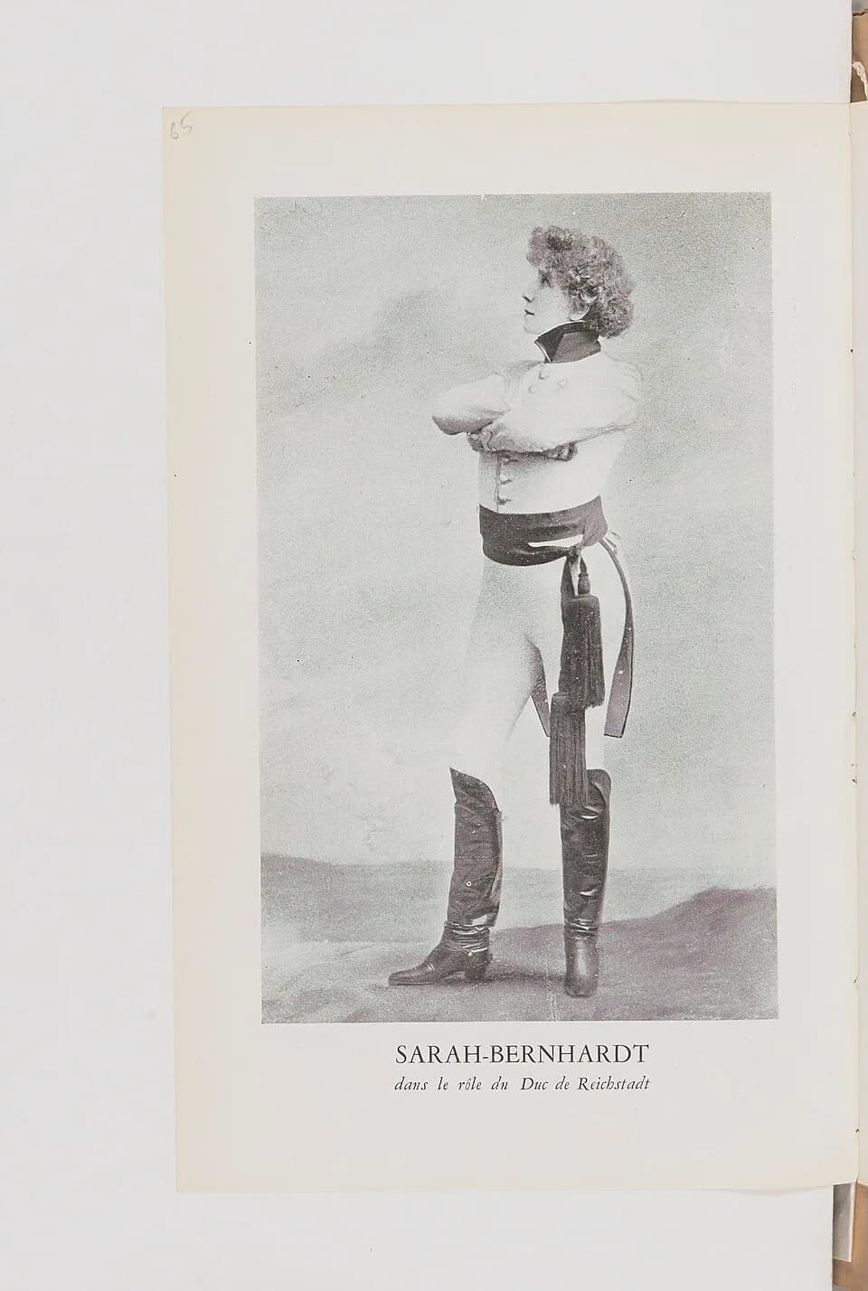 Sarah Bernhardt - Contient : coupures de presse, programme. - Concerne: reprise du 16 septembre 1950 au Théâtre Sarah Bernhardt
Langue : français