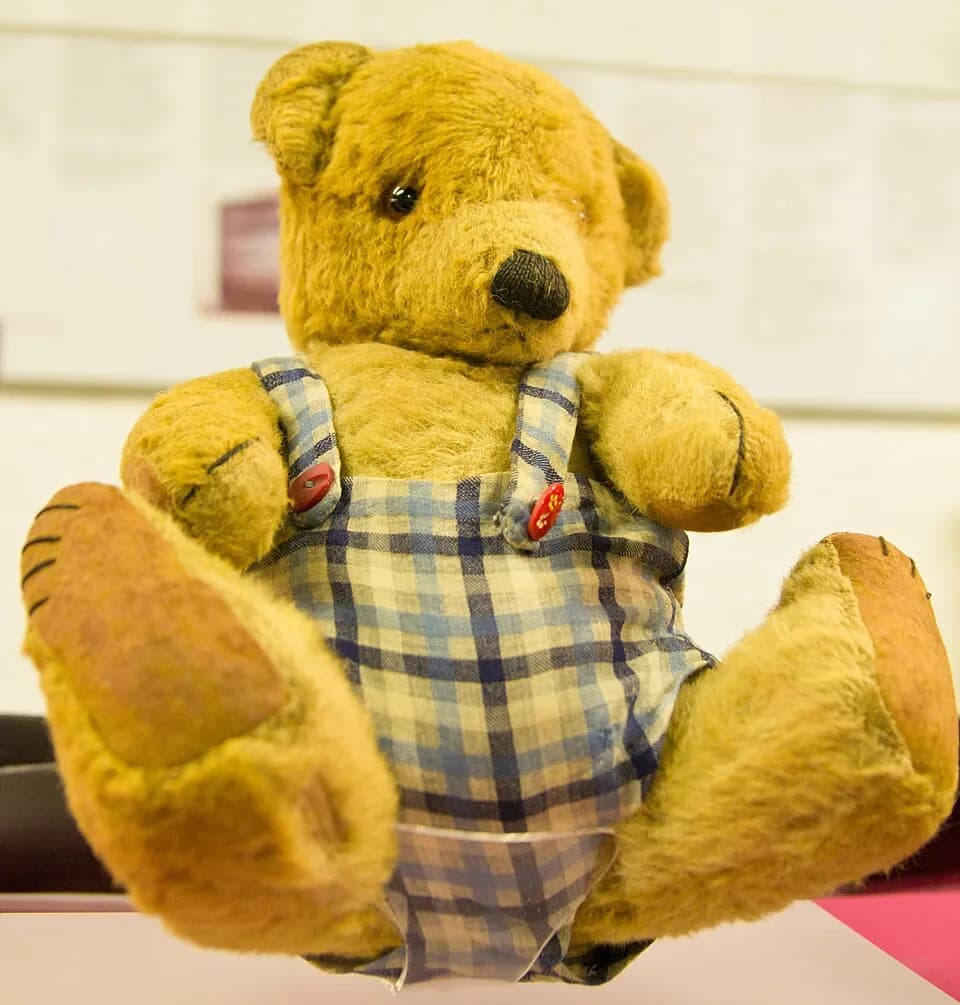 Alan Turing - Turing's teddy bear (at Bletchley Park)