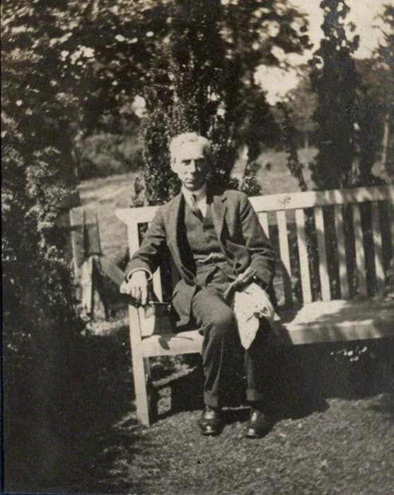 Bertrand Russell - Russell in 1920.jpg