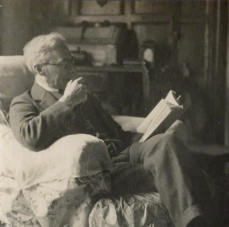 Bertrand Russell - Bertrand Russell in 1924 (picture taken by Lady Ottoline Morrell)