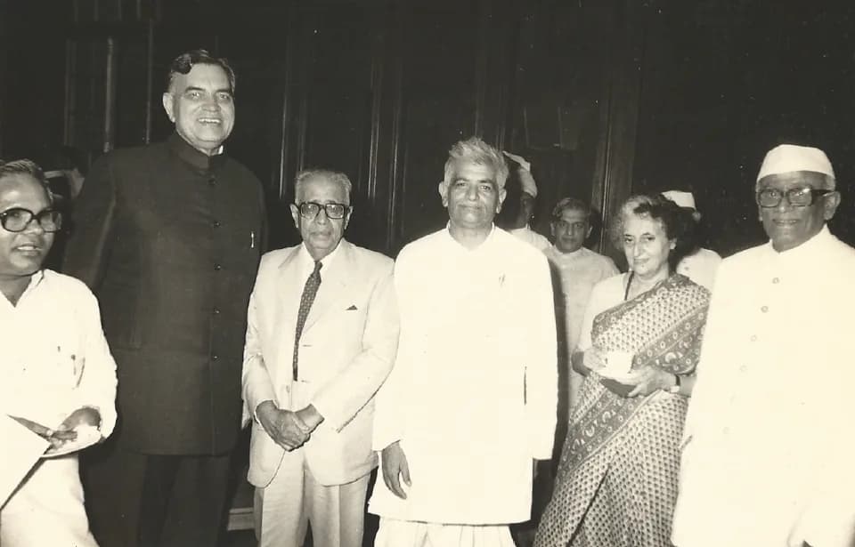 Indira Gandhi - Balram Jakhar, Mohammad Hidayatulla, Mani Ram Bagri, Indira Gandhi, Neelam Sanjeeva Reddy.