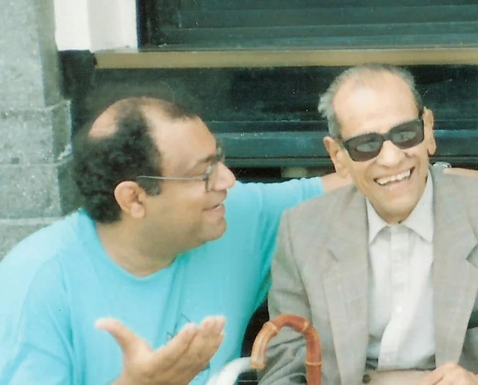 Naguib Mahfouz - Mohamed El-Dessouki with Nagiub Mahfouz in Alexandria Egypt
