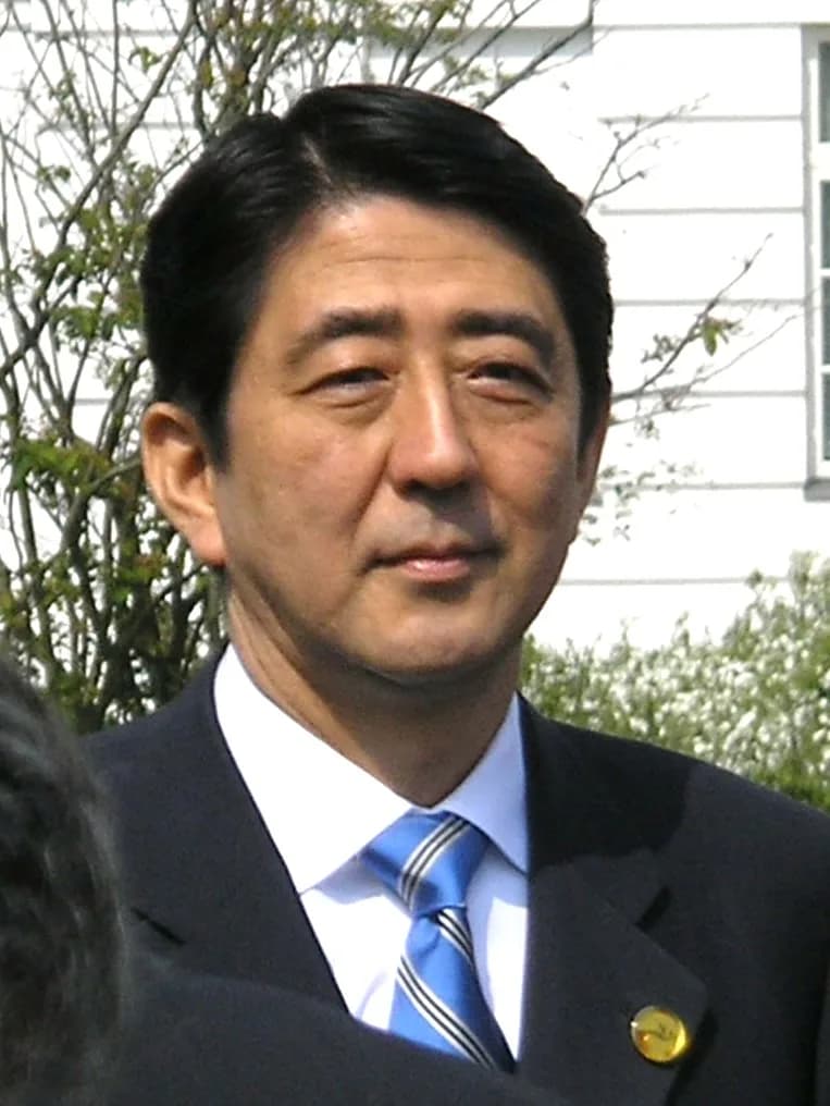 Shinzō Abe - Japanese Prime Minister Shinzo Abe at the G8 summit in Heiligendamm.