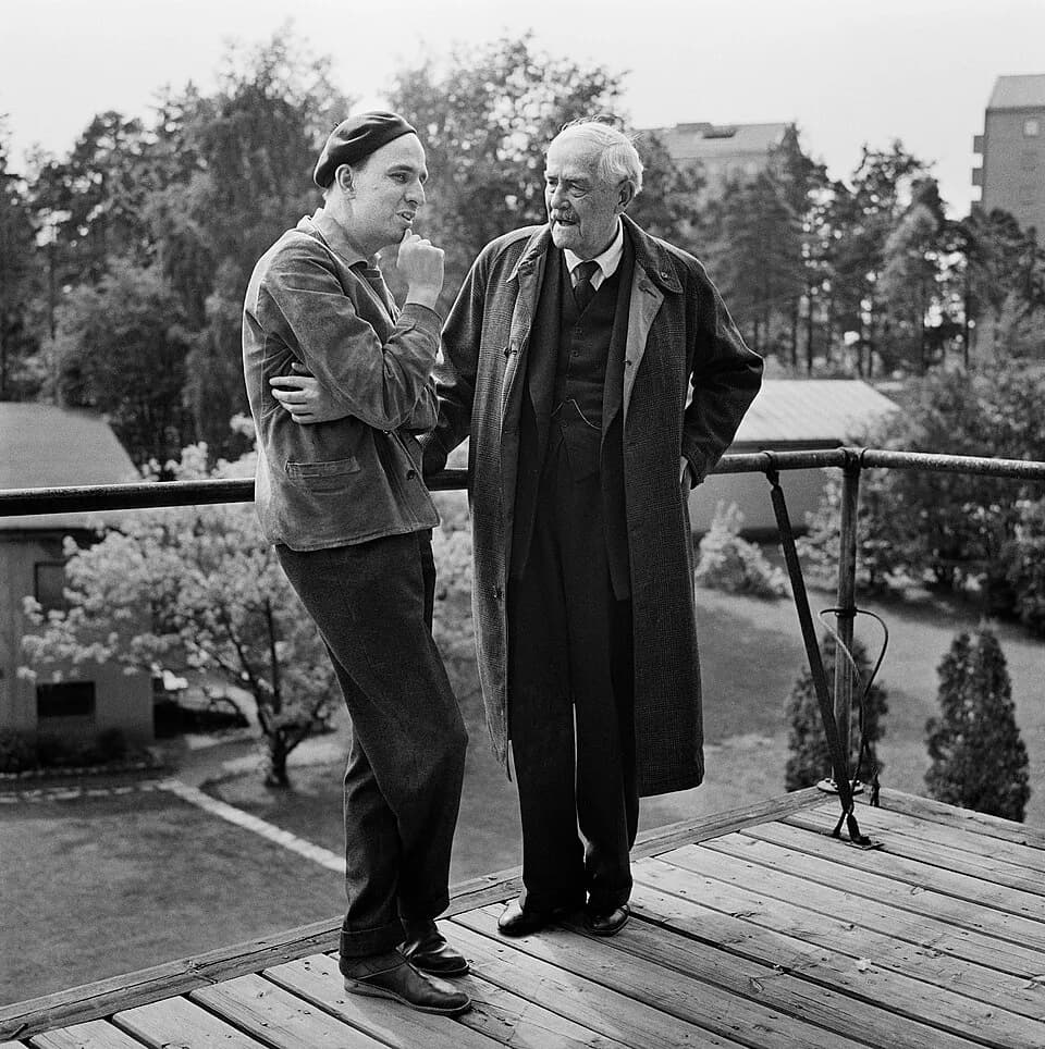 Ingmar Bergman - Ingmar Bergman (L) and Victor Sjöström (R), 1957.