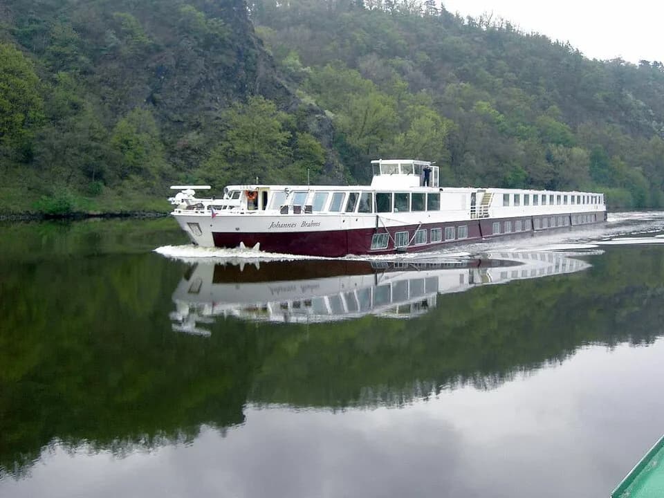 Johannes Brahms - MS Johannes Brahms at Moldau river near Libčice nad Vltavou, Czech Republic