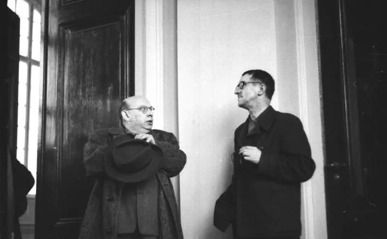 Bertolt Brecht - For documentary purposes the German Federal Archive often retained the original image captions, which may be erroneous, biased, obsolete or politically extreme. Berlin, Bertold Brecht