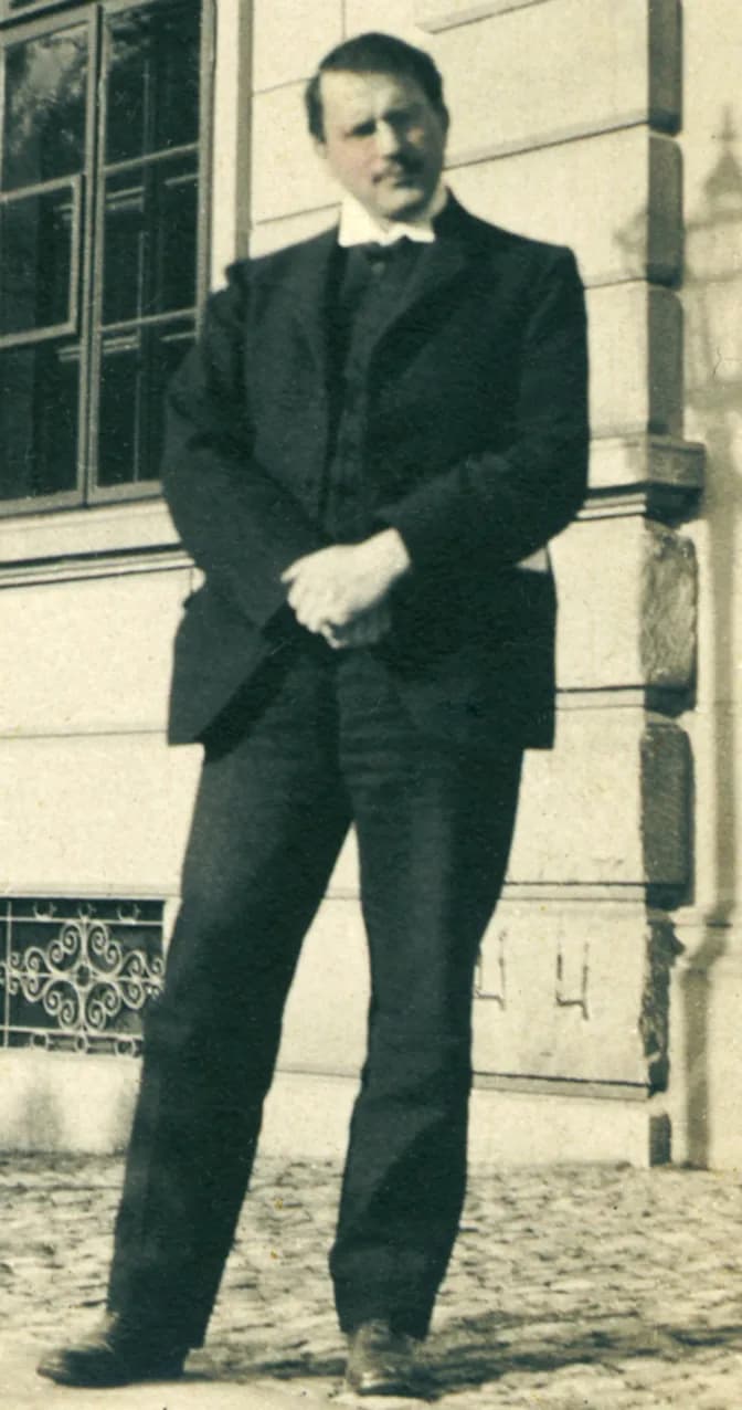 Carl Jung - Hand-colored photograph of Carl Jung in USA, published in 1910.