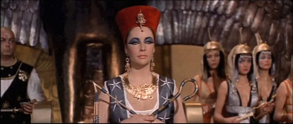 Elizabeth Taylor - Cropped screenshot of Elizabeth Taylor from the trailer for the film Cleopatra.