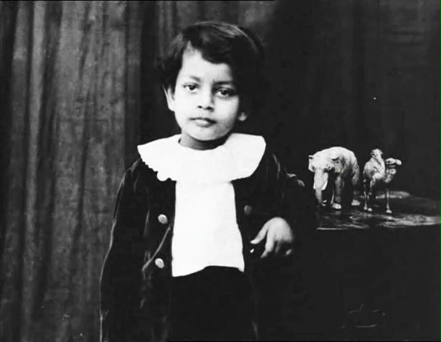 Satyajit Ray - Filmmaker and director Satyajit Ray at his early age