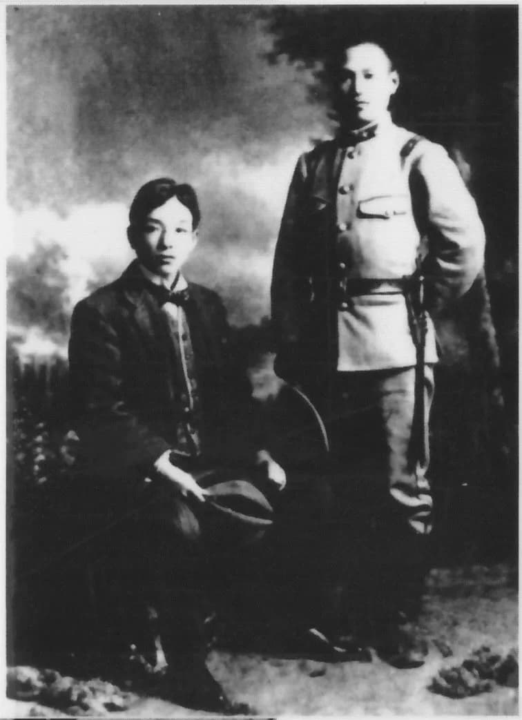 Chiang Kai-shek - Huang Fu (Left) and Chiang Kai-shek (In Japan)