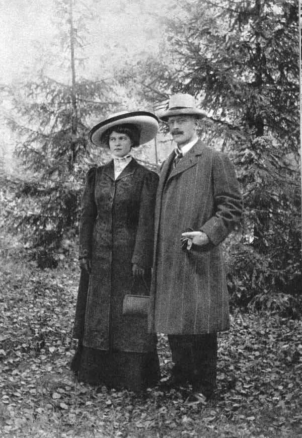 Knut Hamsun - Knut Hamsun &amp; Marie Hamsun around 1909