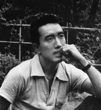 Yukio Mishima - Japanese Author Yukio Mishima (三島由紀夫)