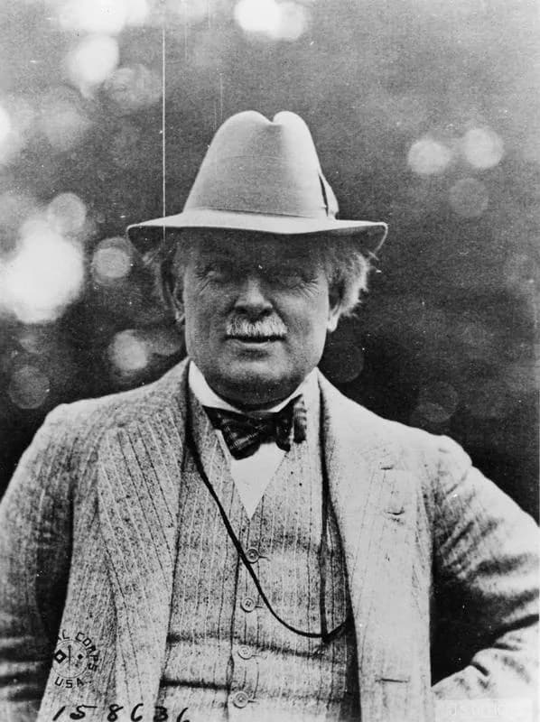 David Lloyd George - British Personalities, 1914-1918
British Prime Minister David Lloyd George, Paris.