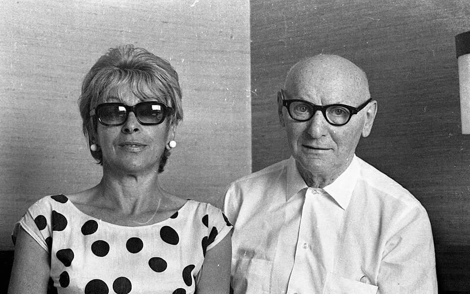Isaac Bashevis Singer - Isaac Bashevis Singer and his wife.