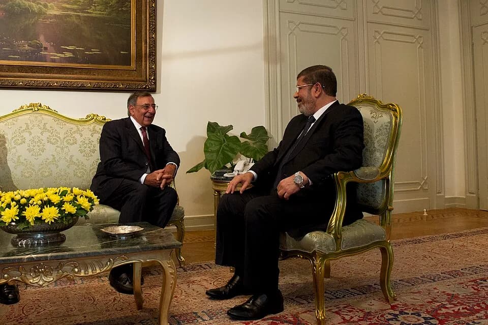 Mohamed Morsi - Secretary of Defense Leon E. Panetta, left, meets with Egyptian President Muhammad Mursi in Cairo, Egypt, July 31, 2012. Panetta is on a 5-day trip to the region, stopping in Tunisia,