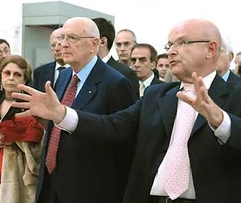 Giorgio Napolitano - Il Presidente Giorgio Napolitano, accompagnato dal Consigliere Louis Godart durante la visita al Museo Archeologico